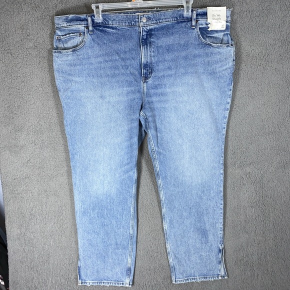 Abercrombie & Fitch Denim - *NEW* Abercrombie & Fitch Women's 37 / 24s  The 90's Straight Ultra High Rise